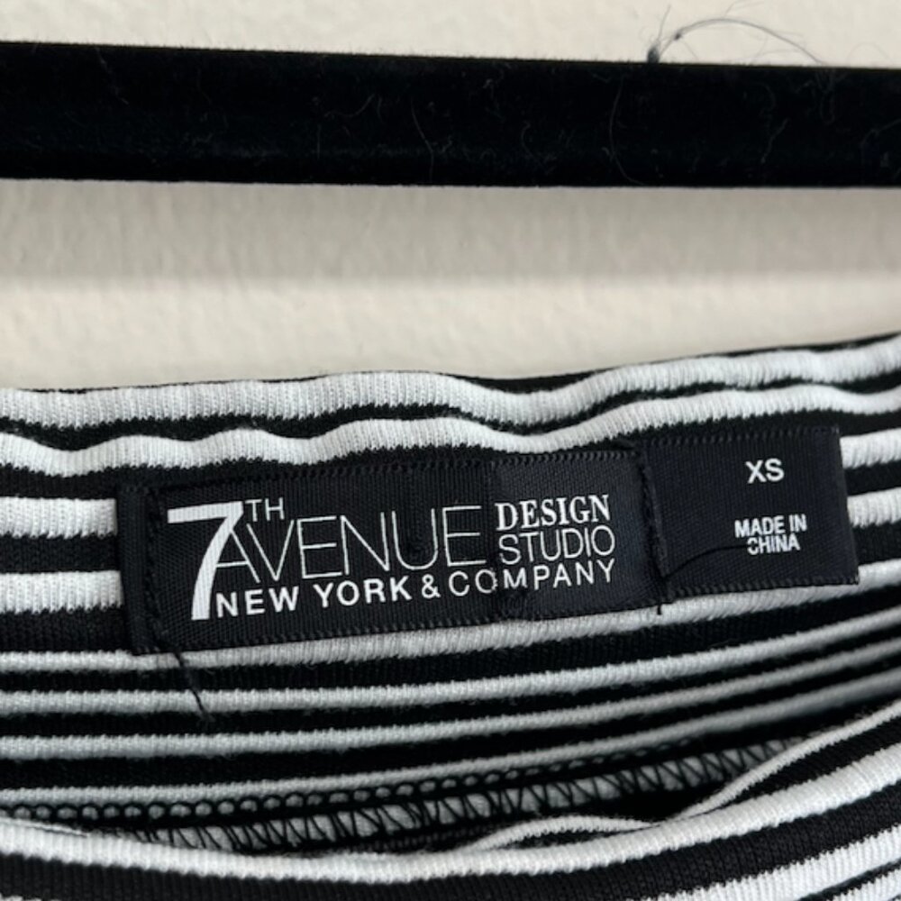 black and white striped top - Picture 3 of 4
